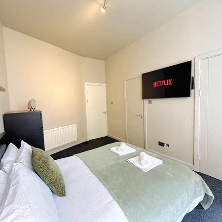 Temple Bar Central *